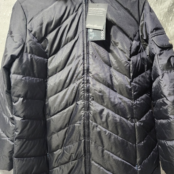Eddie Bauer Crystal ridge parka sz X Large women's 550 down retails for $249.99 - Picture 9 of 10